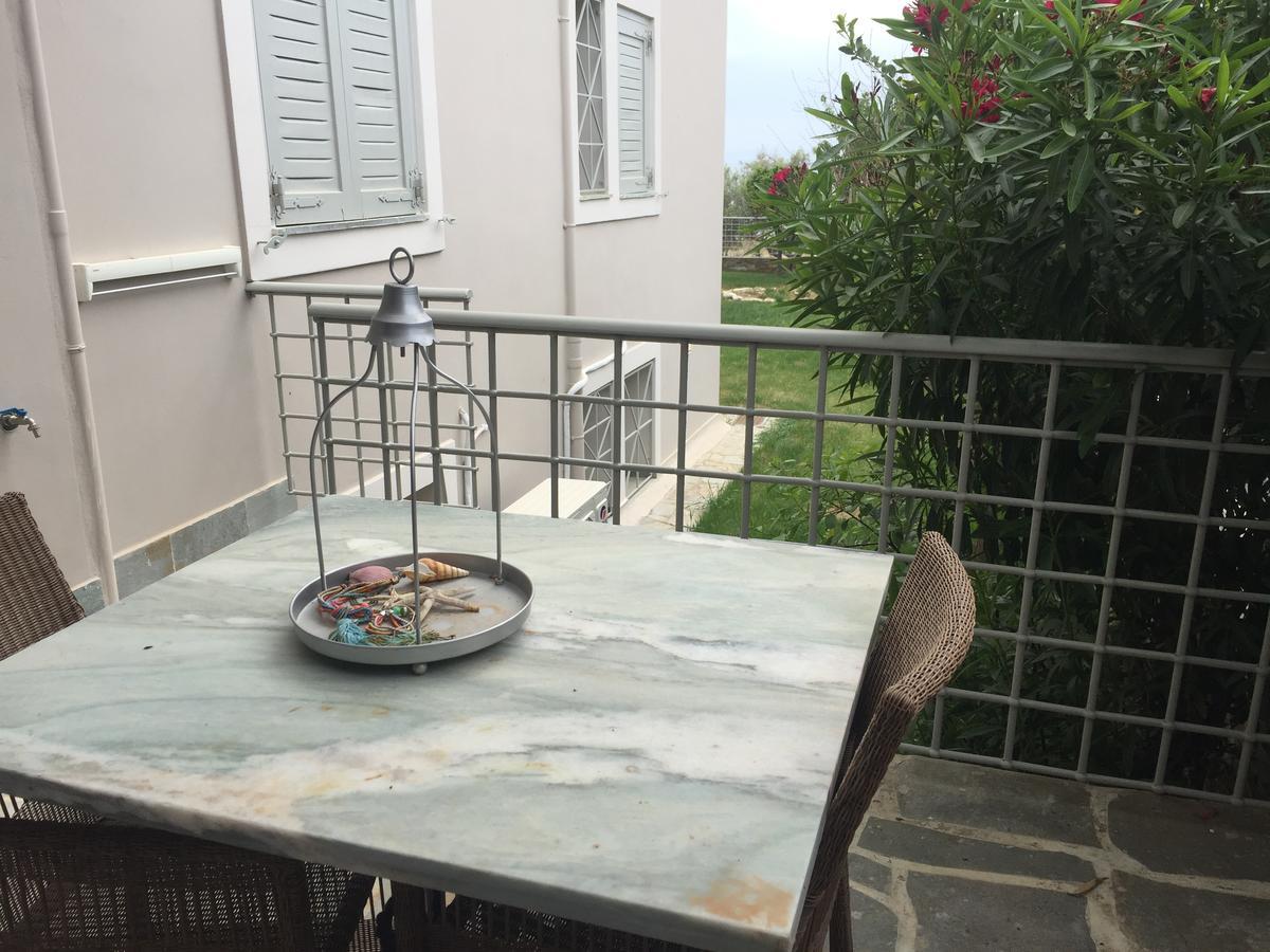 Karystos Muse Aparthotel ภายนอก รูปภาพ