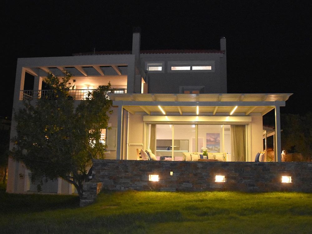 Karystos Muse Aparthotel ภายนอก รูปภาพ