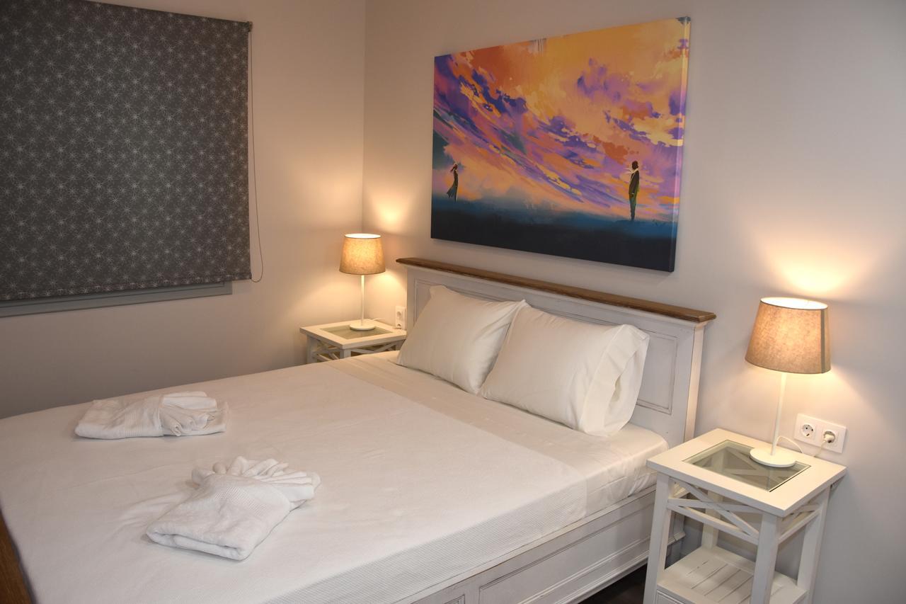 Karystos Muse Aparthotel ภายนอก รูปภาพ